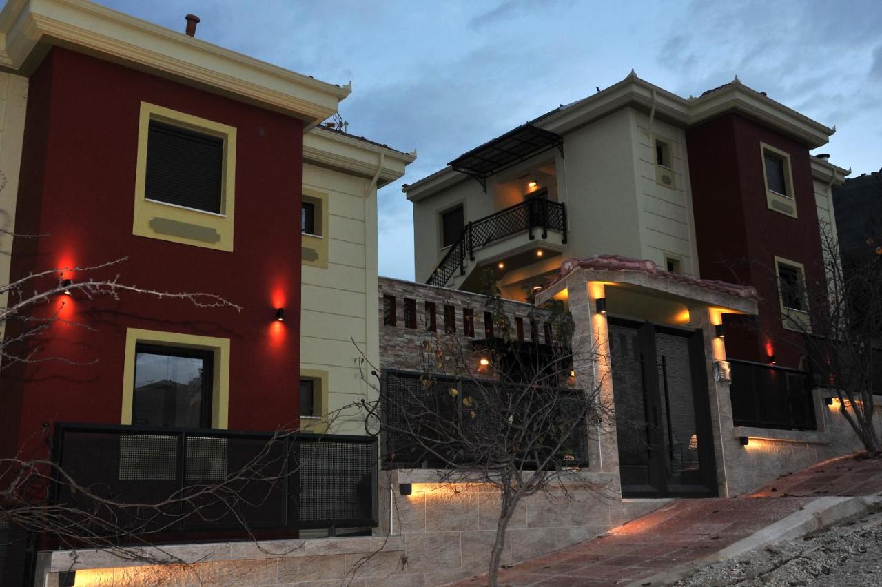 Dominique Meteora House Apartment กาลัมปากา ภายนอก รูปภาพ