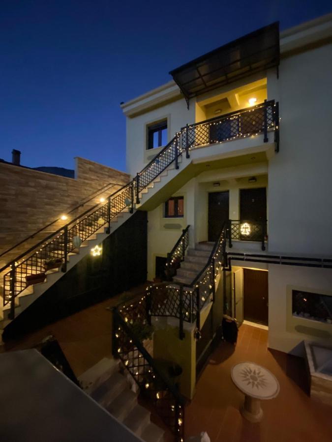 Dominique Meteora House Apartment กาลัมปากา ภายนอก รูปภาพ